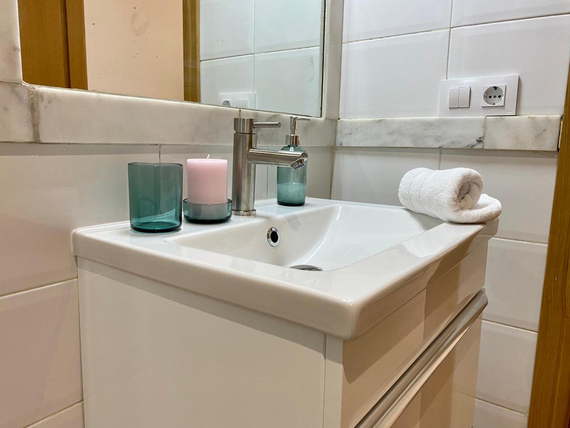 Céntrico Y Cómodo Estudio Appartement Séville